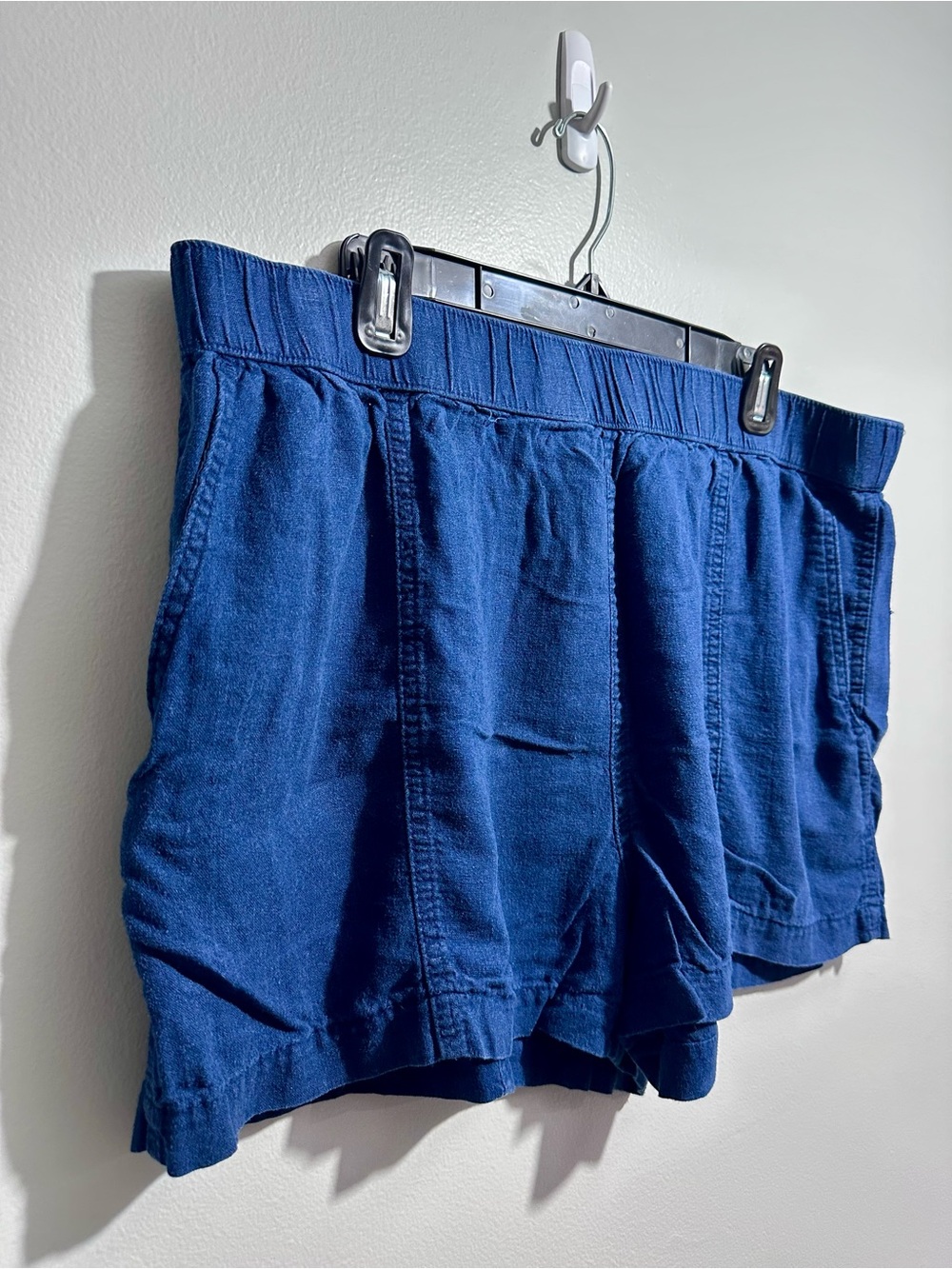 Falls Creek Navy Blue High-Waist Casual Shorts Size XL (1361)